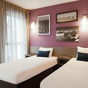 Adagio Vieux Port Hotel apartamentowy