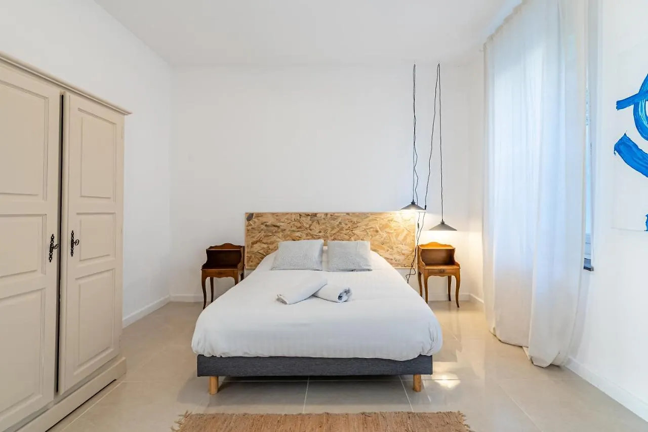 Le Borely: Appartement Climatise Avec 2 Chambres, A 800M De La Plage Marseille 0*,